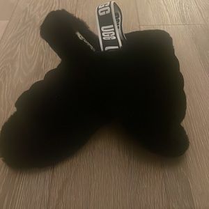 UGG Kids Black Shearling Slingback Fluff Yeah Slide Size 3, Gently Used